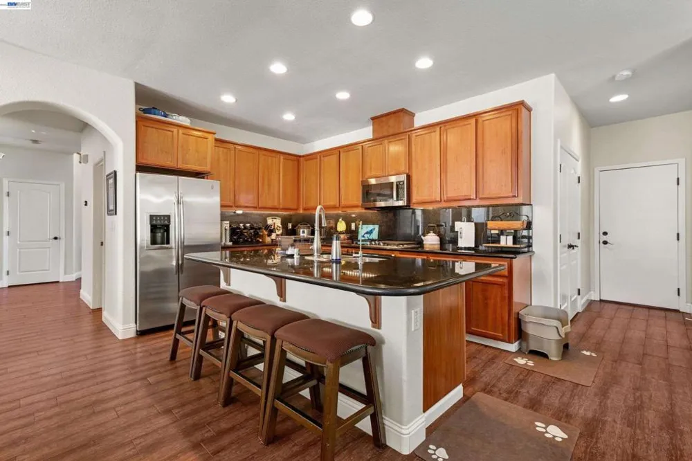1434 Olivia Ct Tracy, CA 95377
