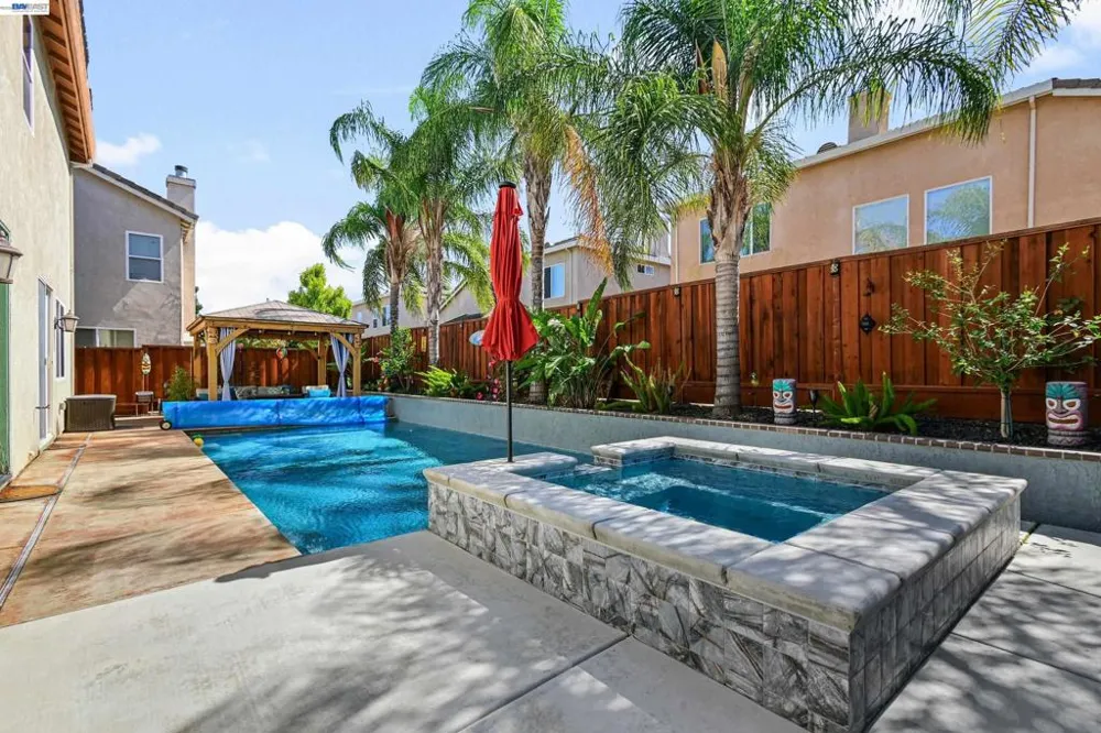 1434 Olivia Ct Tracy, CA 95377