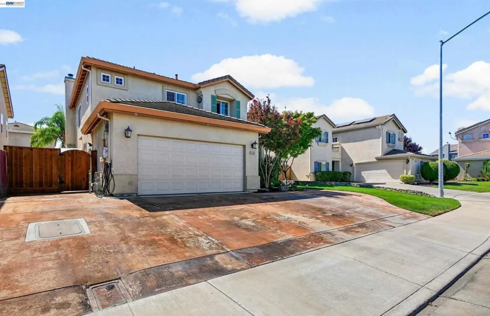 1434 Olivia Ct Tracy, CA 95377