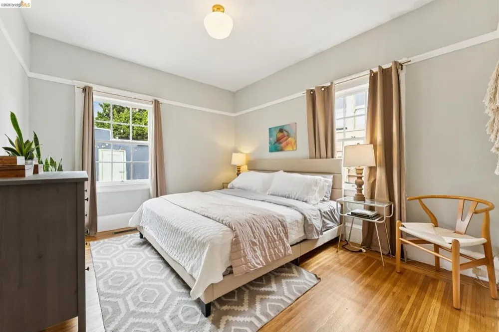 1262 Excelsior Oakland, CA 94610