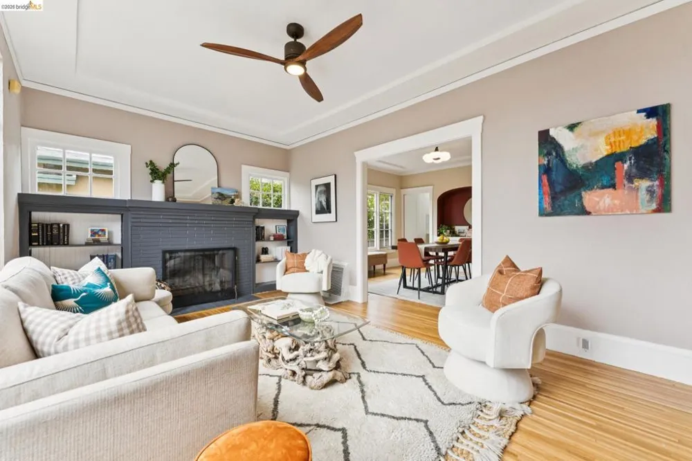 1262 Excelsior Oakland, CA 94610