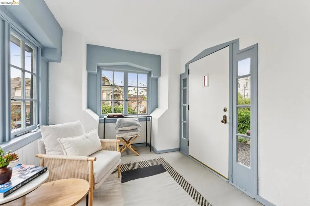 1262 Excelsior Oakland, CA 94610