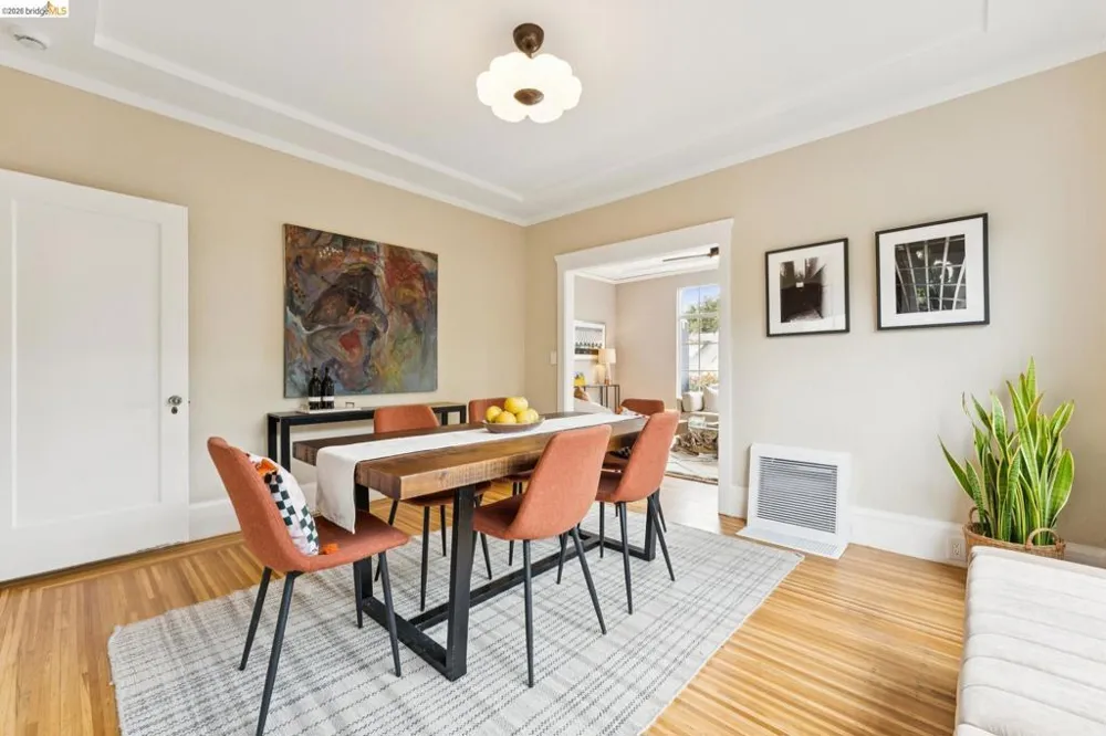 1262 Excelsior Oakland, CA 94610