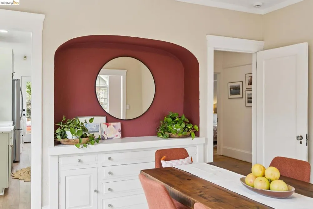 1262 Excelsior Oakland, CA 94610