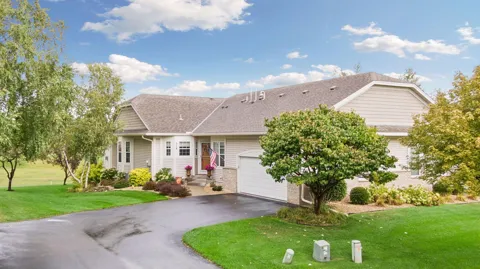 516 Holly Lane