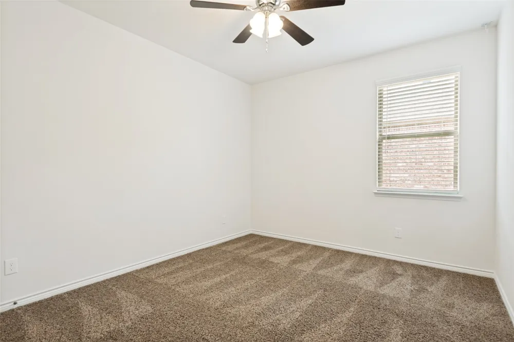 424 Baltimore Avenue Fate, TX 75189