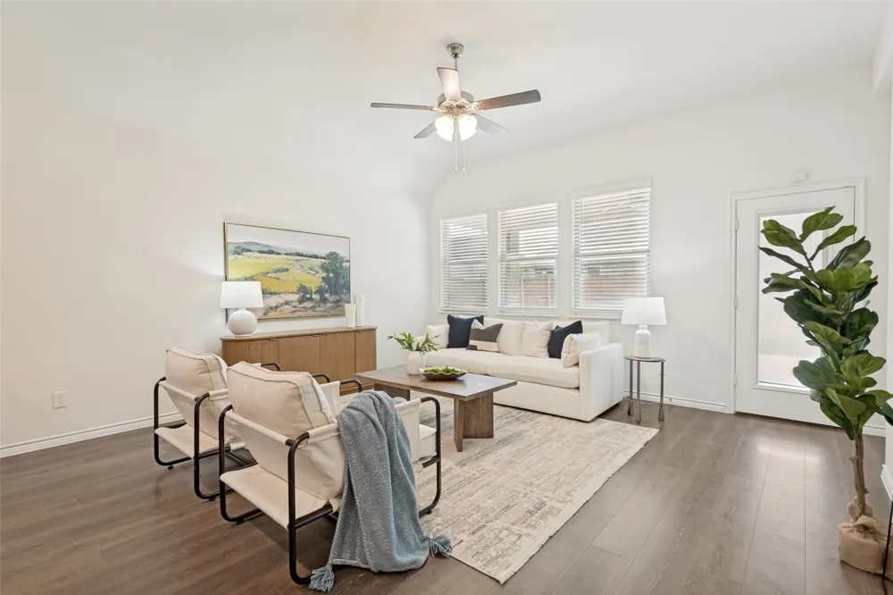 424 Baltimore Avenue Fate, TX 75189