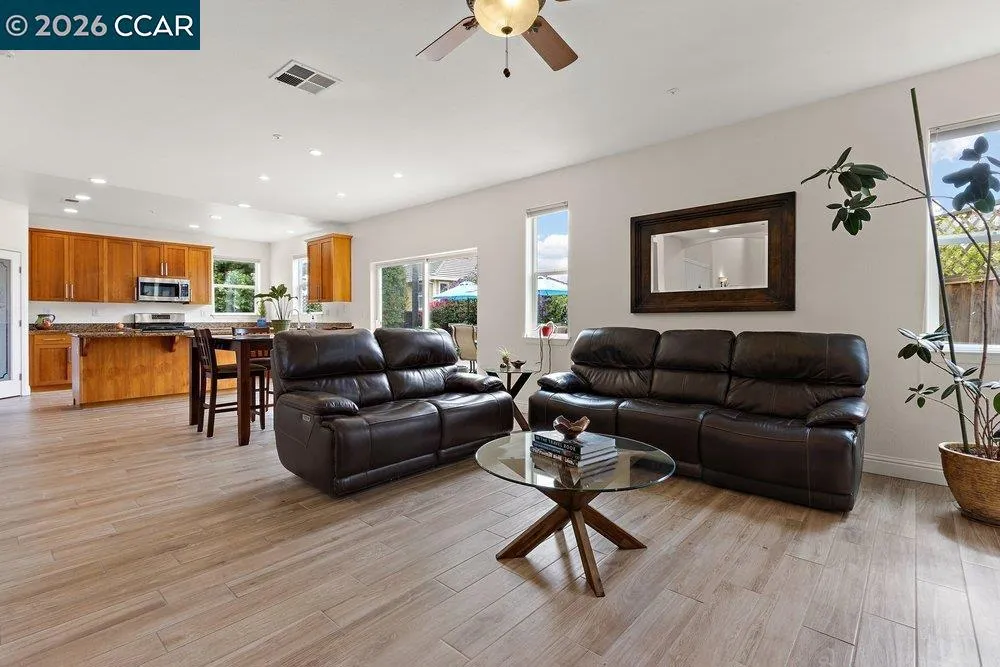 240 Explorer Way Martinez, CA 94553