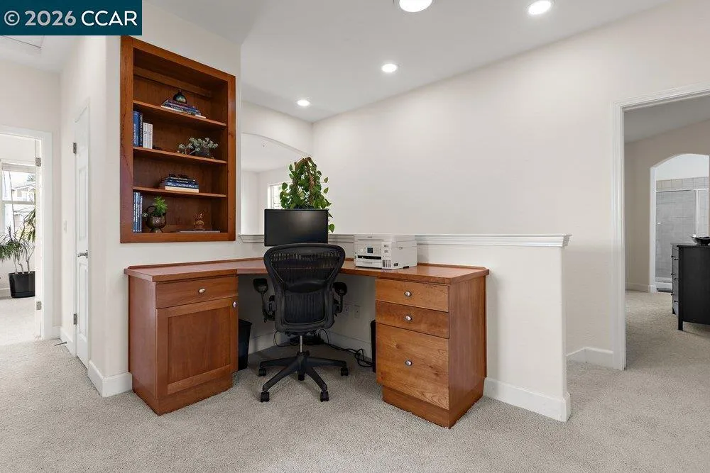 240 Explorer Way Martinez, CA 94553