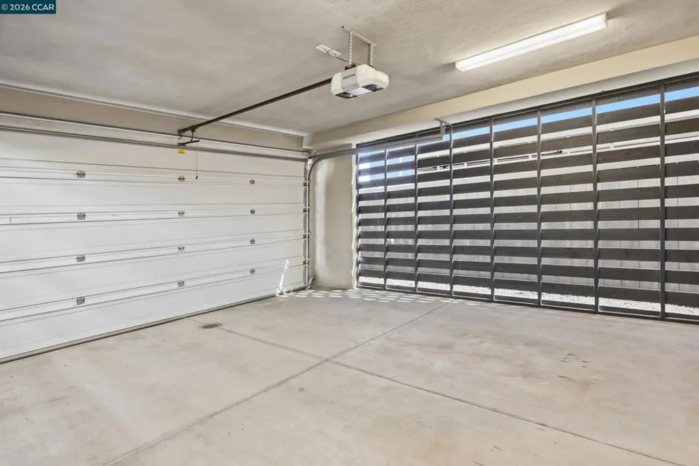 3937 Haines St San Diego, CA 92109
