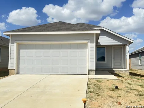 137 Bronco Ridge