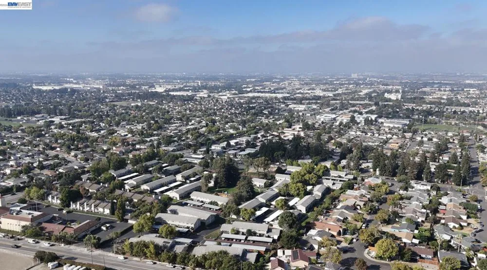 92 Hemlock Ln Milpitas, CA 95035