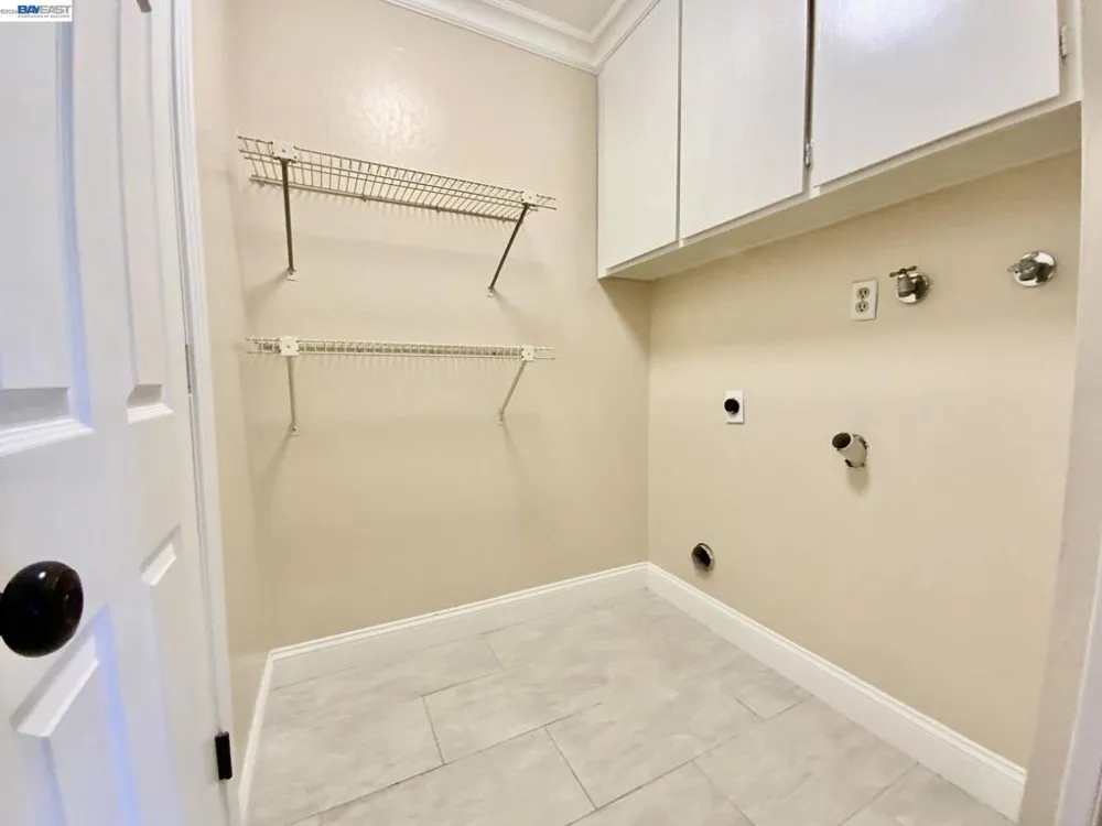 92 Hemlock Ln Milpitas, CA 95035