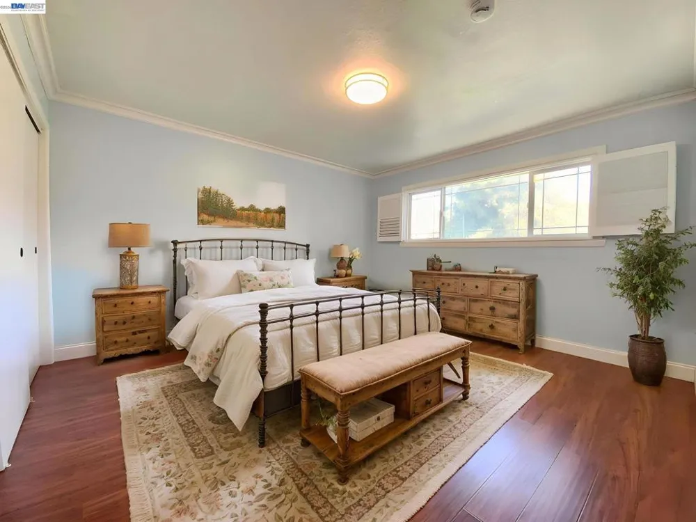 92 Hemlock Ln Milpitas, CA 95035