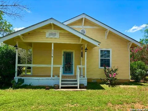 525 PARKFIELD DR
