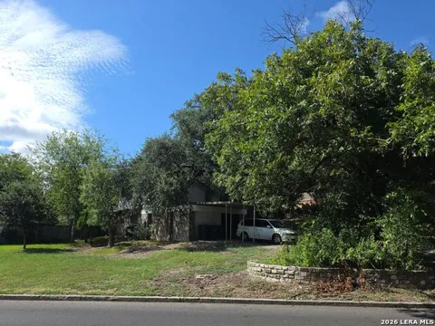 5602 CHARLIE CHAN DR