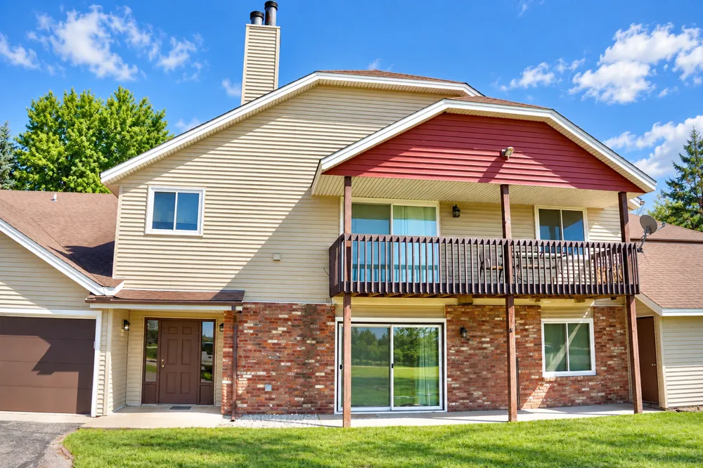 4459 Westdel Road Farmington, MN 55024