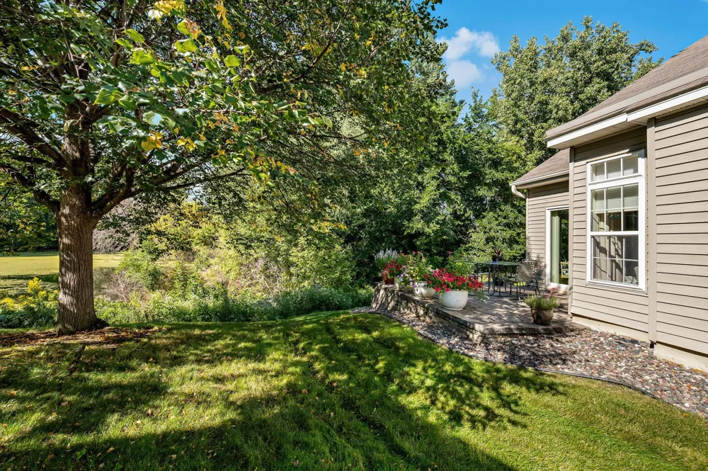 130 Lakeview Road E Chanhassen, MN 55317