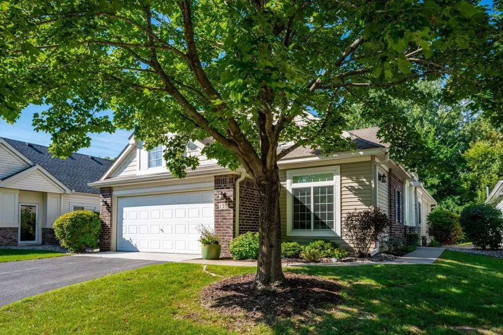 130 Lakeview Road E Chanhassen, MN 55317