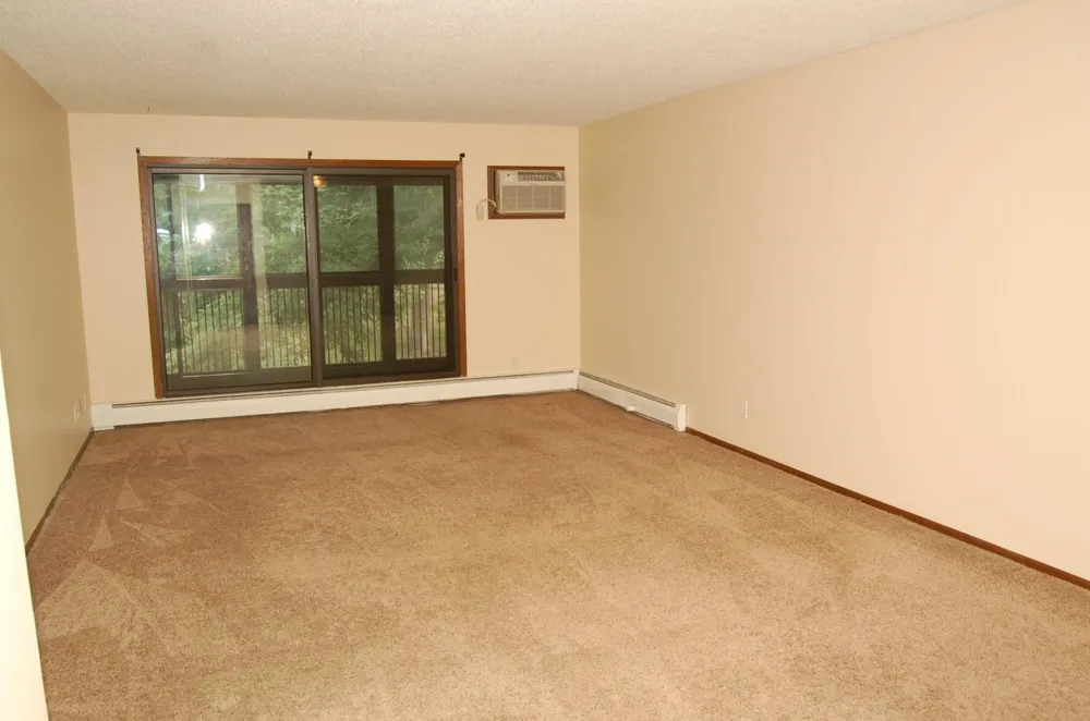 1887 Silver Bell Road #318 Eagan, MN 55122