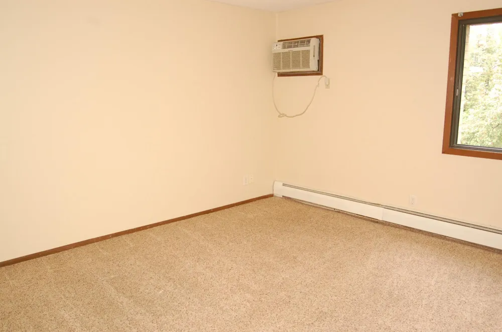 1887 Silver Bell Road #318 Eagan, MN 55122