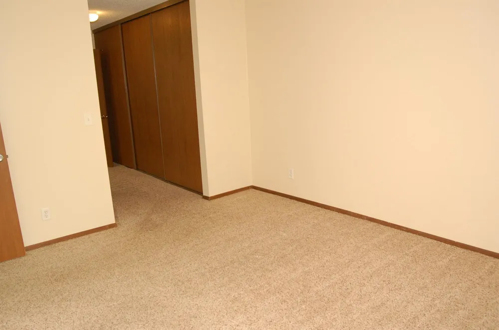 1887 Silver Bell Road #318 Eagan, MN 55122