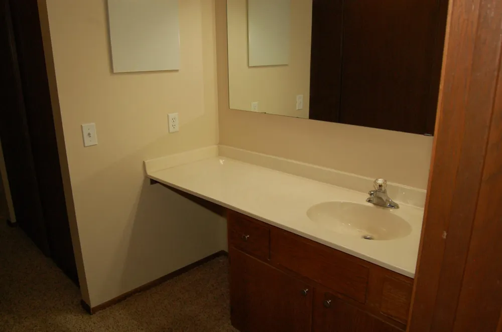 1887 Silver Bell Road #318 Eagan, MN 55122