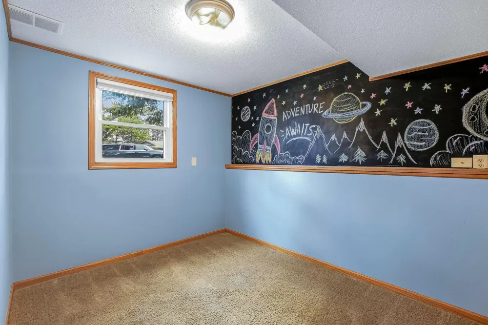 13949 Gauntlet Court Apple Valley, MN 55124