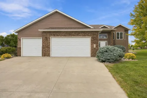 1840 35th Street Circle S