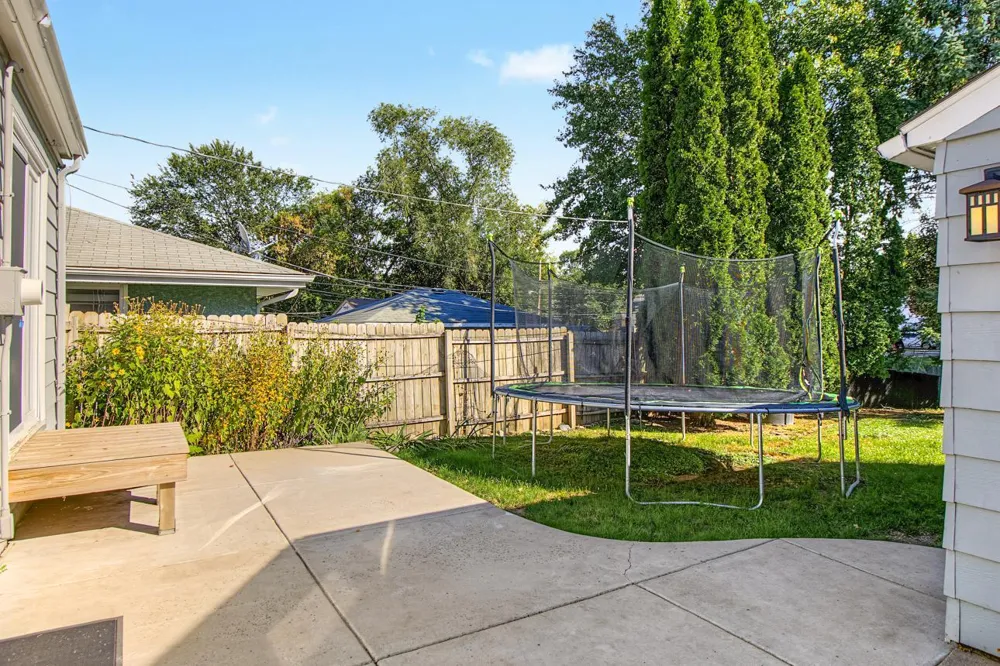 210 Curtice Street W West Saint Paul, MN 55118
