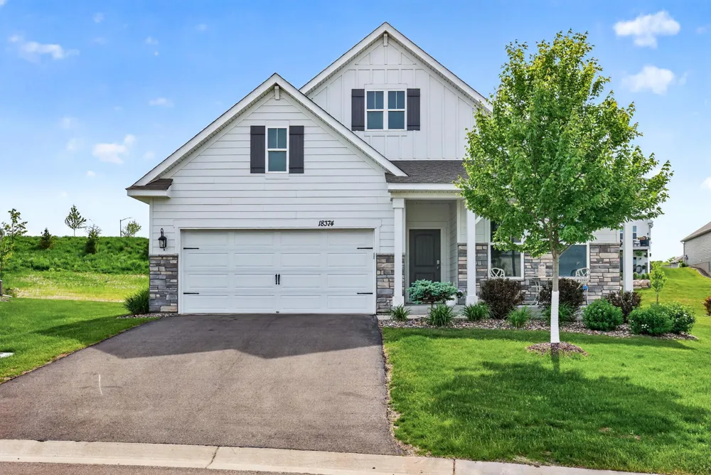 18374 Hamby Way Lakeville, MN 55044