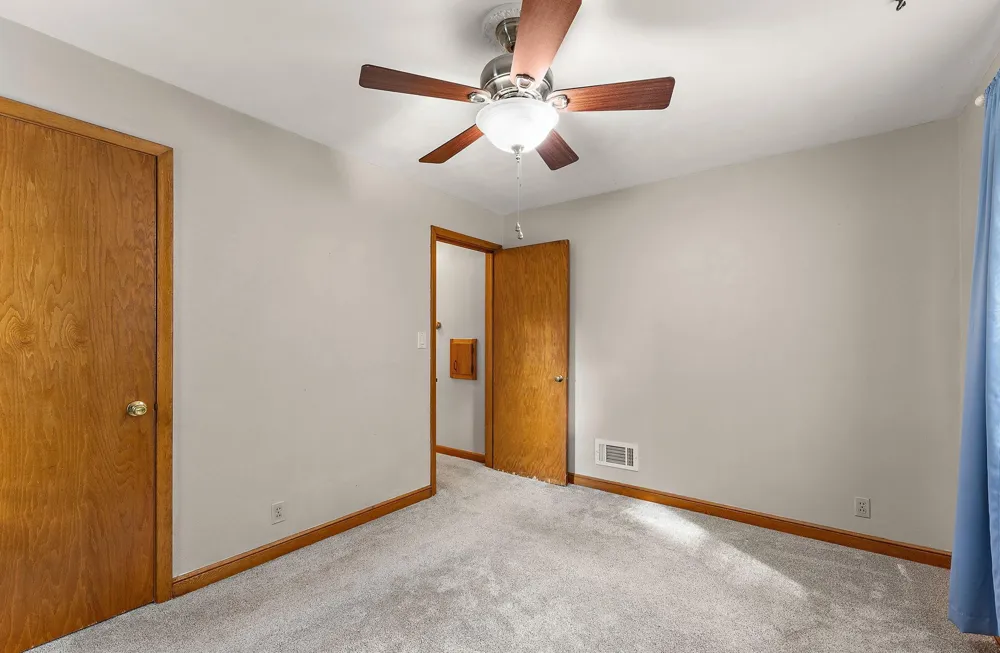 828 3rd Avenue S South Saint Paul, MN 55075