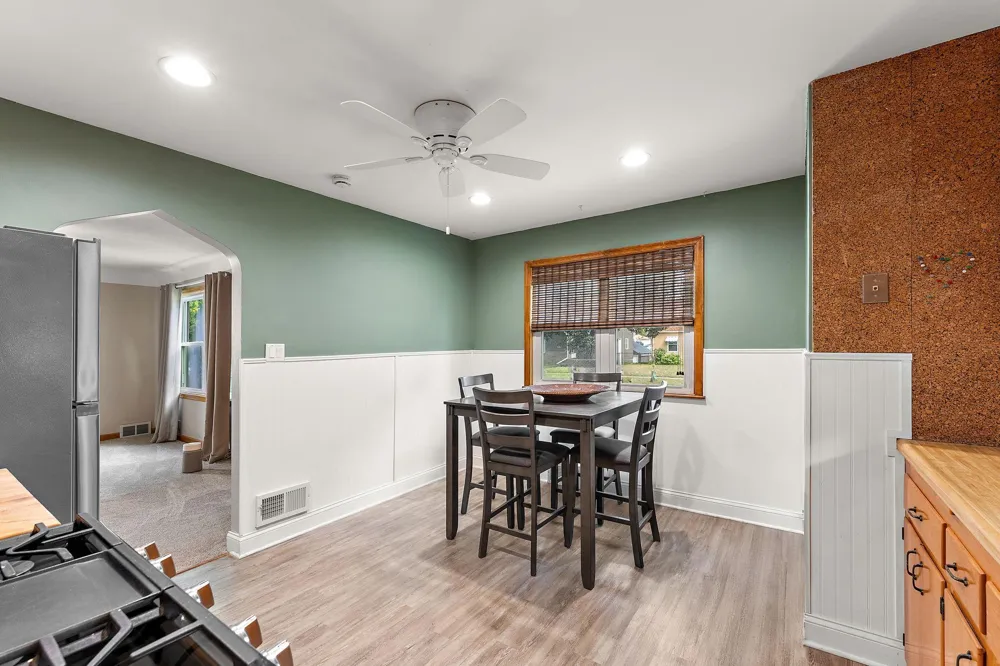 828 3rd Avenue S South Saint Paul, MN 55075