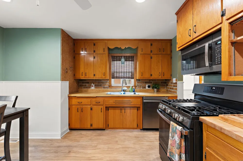 828 3rd Avenue S South Saint Paul, MN 55075