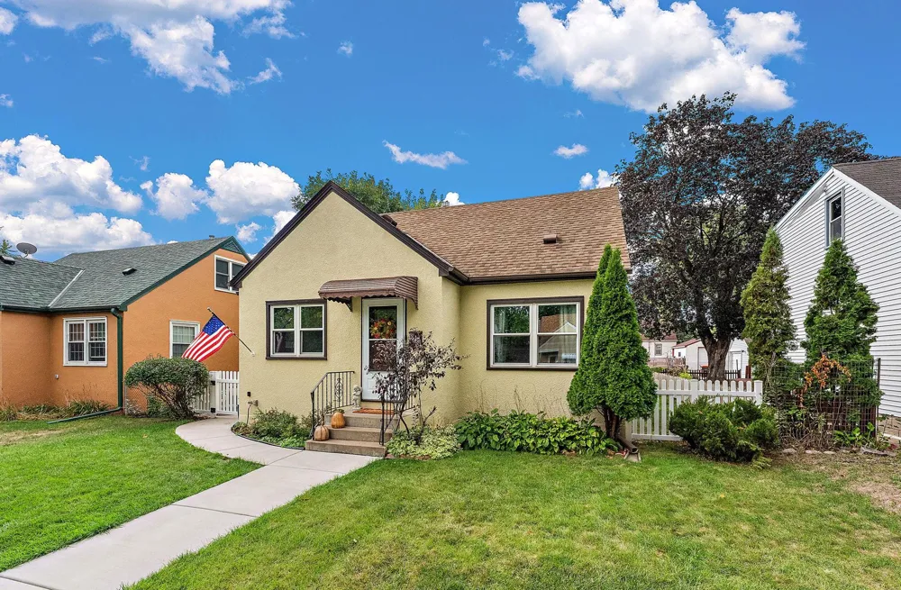 828 3rd Avenue S South Saint Paul, MN 55075
