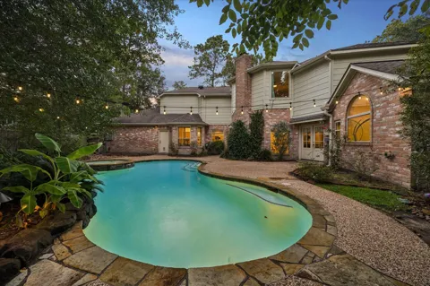 44 Dovewood Place