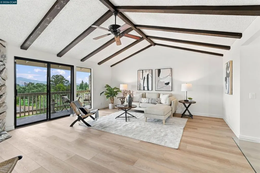 39 Janin Pl Pleasant Hill, CA 94523