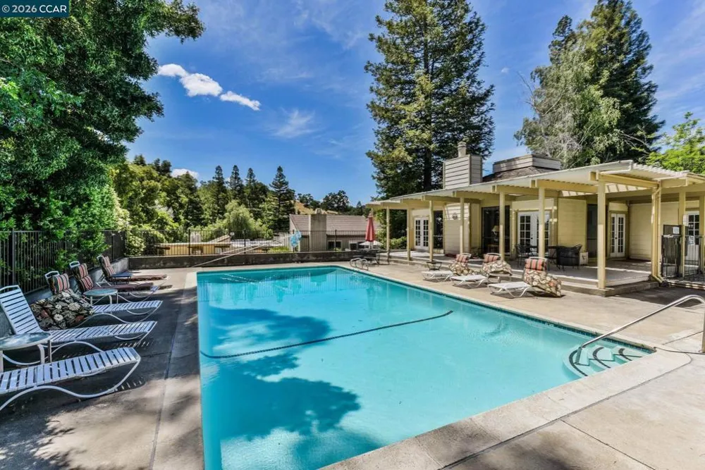 39 Janin Pl Pleasant Hill, CA 94523