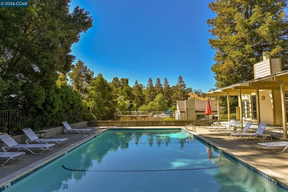 39 Janin Pl Pleasant Hill, CA 94523