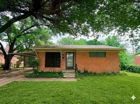 1004 Powell Road