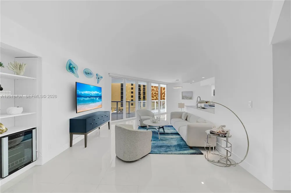 16425 Collins Ave #712 Sunny Isles Beach, FL 33160