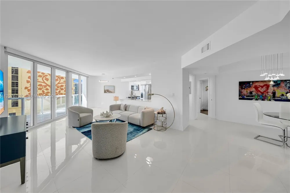 16425 Collins Ave #712 Sunny Isles Beach, FL 33160