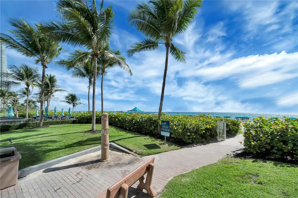 16425 Collins Ave #712 Sunny Isles Beach, FL 33160