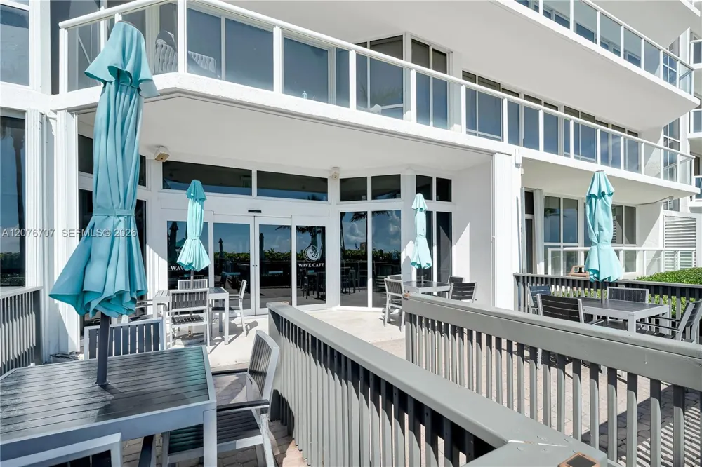 16425 Collins Ave #712 Sunny Isles Beach, FL 33160