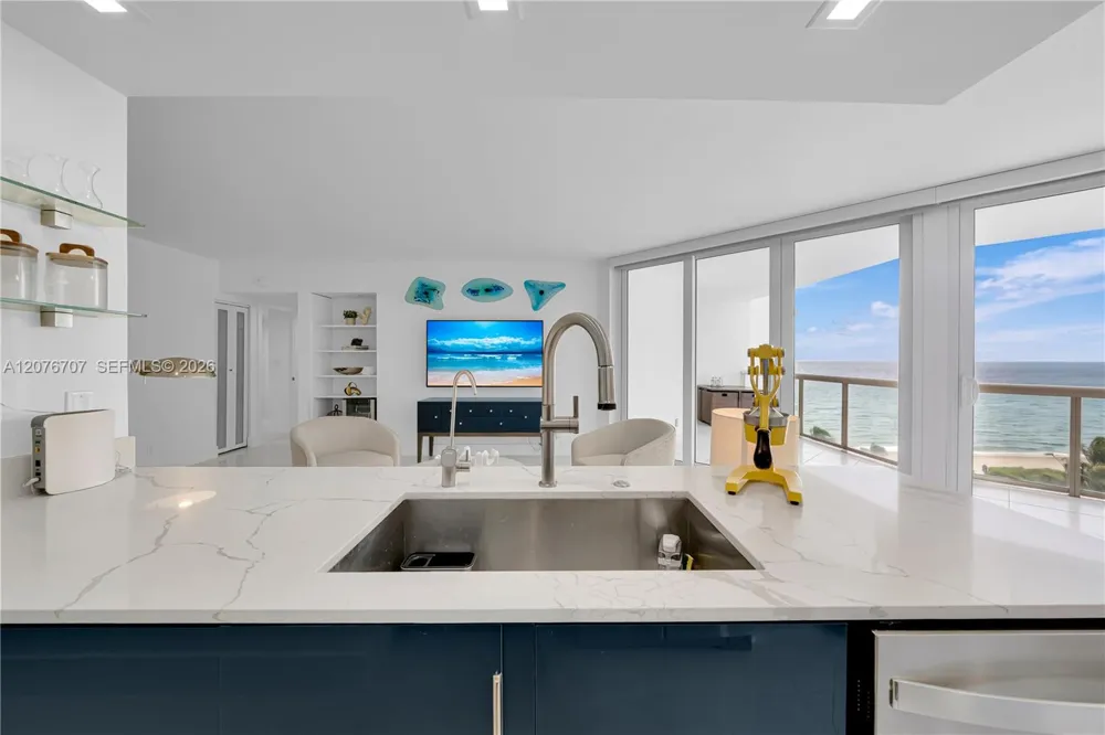 16425 Collins Ave #712 Sunny Isles Beach, FL 33160