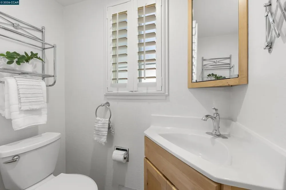 726 Bloching Circle Clayton, CA 94517