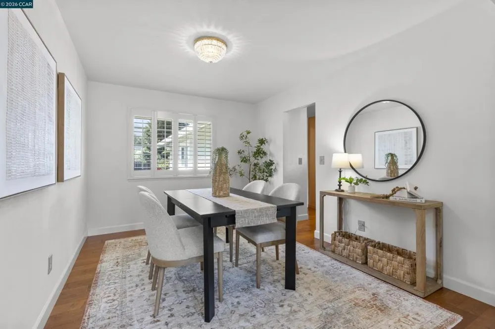 726 Bloching Circle Clayton, CA 94517