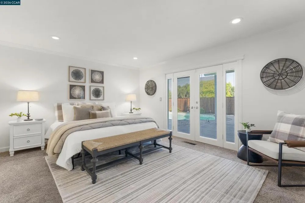 726 Bloching Circle Clayton, CA 94517