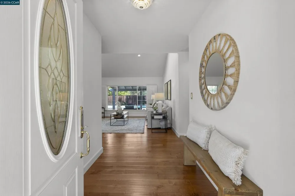 726 Bloching Circle Clayton, CA 94517
