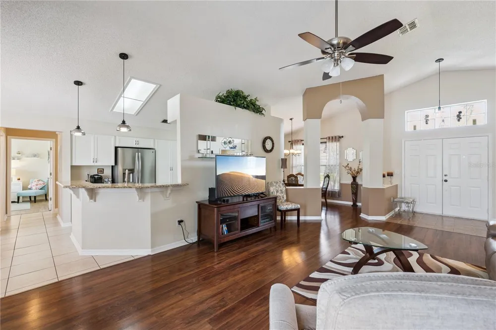 3828 BROOKMYRA DRIVE Orlando, FL 32837